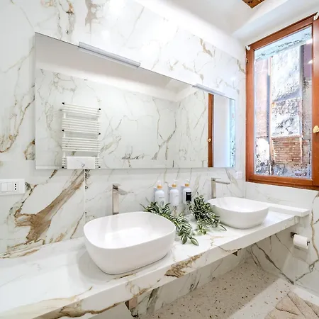 Dimora Canal Fenice アパート ヴェネツィア