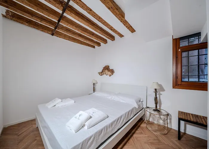 Dimora Canal Fenice Апартаменты *